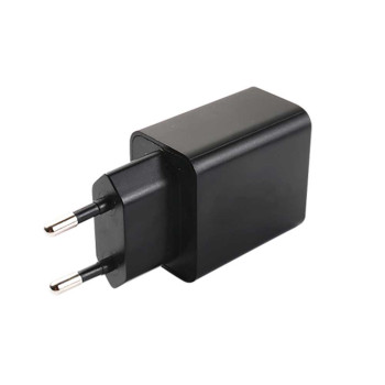 Ανταπτορας Τοιχου Φορτιστης Xtar 220v 5V/1A USB